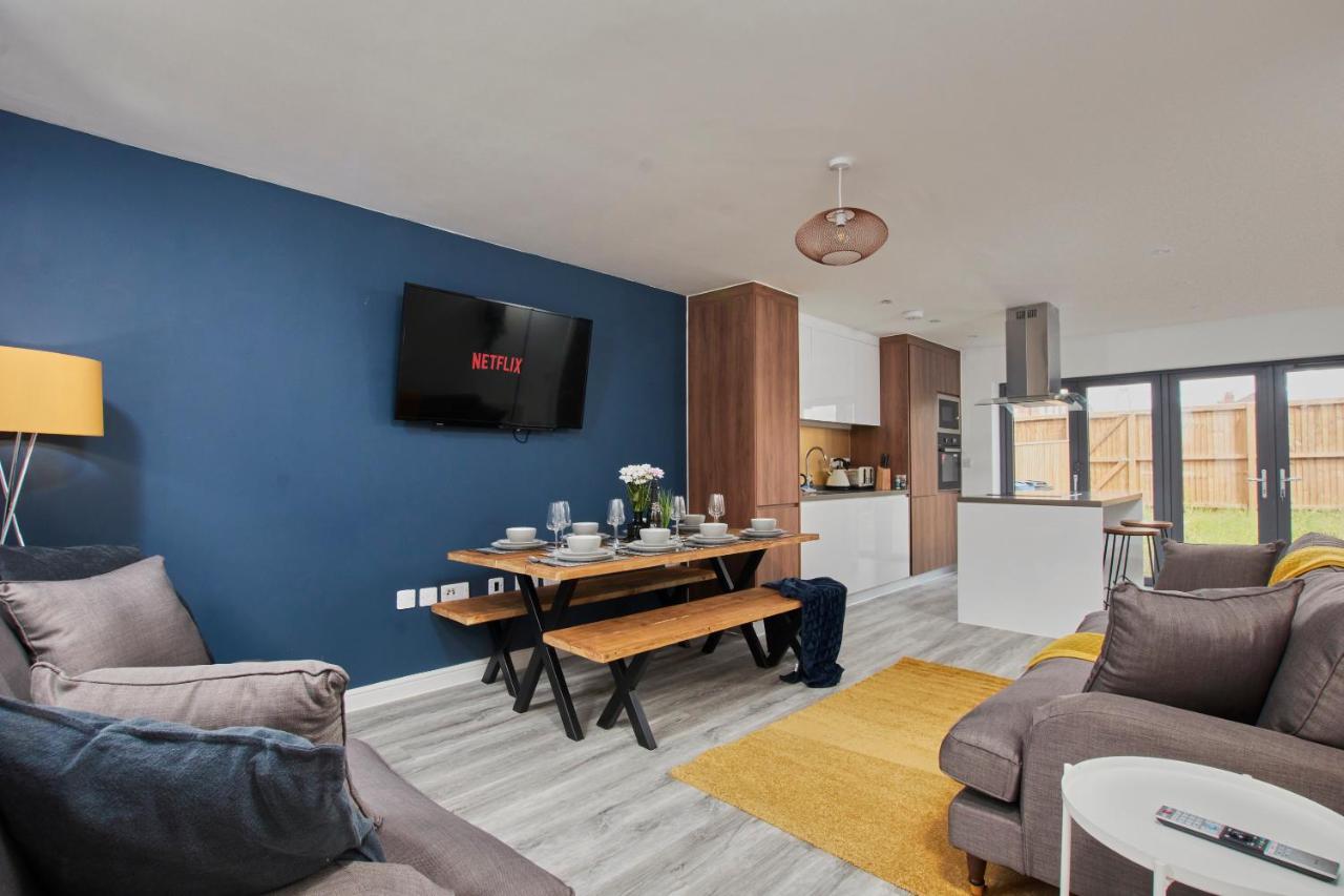 Fabulous 5 Bed House W Parking Manchester Exterior foto